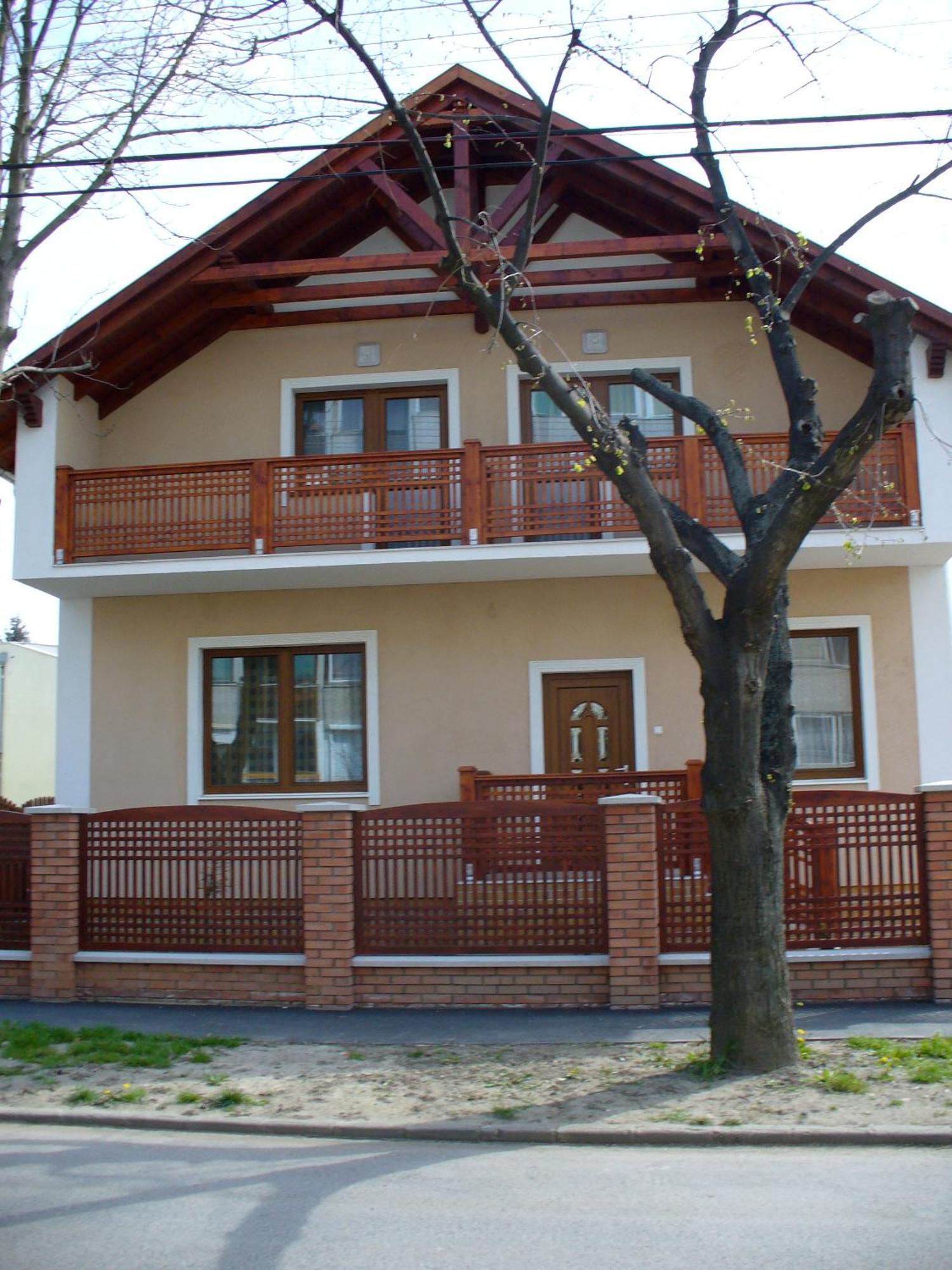Rózsakert Apartmanház Hajduszoboszlo Exterior foto