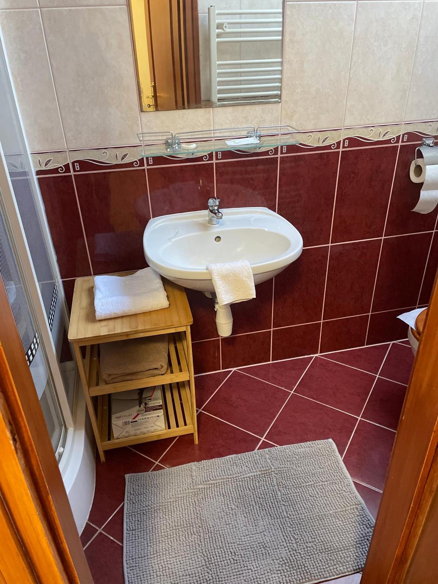 Rózsakert Apartmanház Hajduszoboszlo Exterior foto