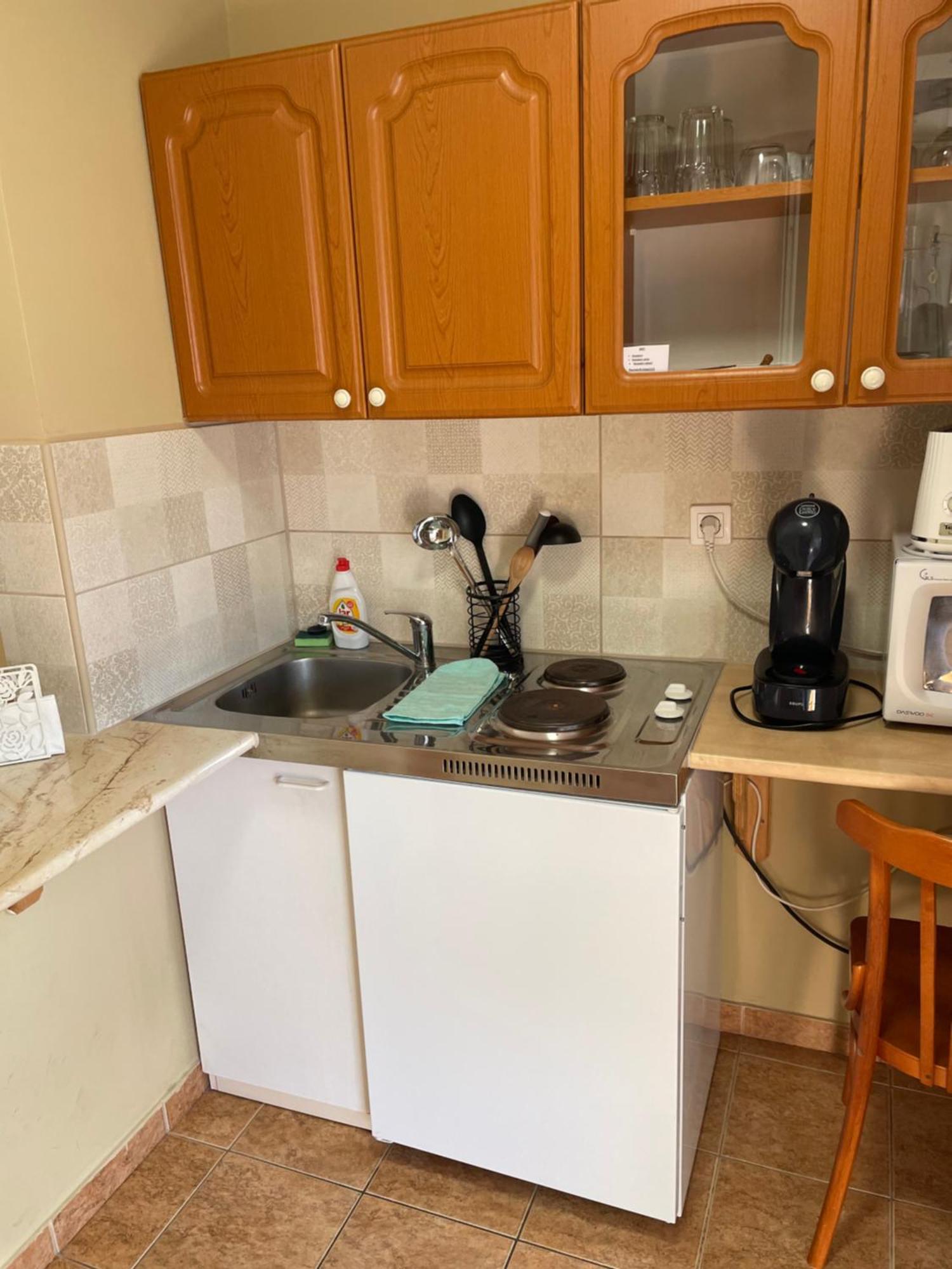 Rózsakert Apartmanház Hajduszoboszlo Exterior foto