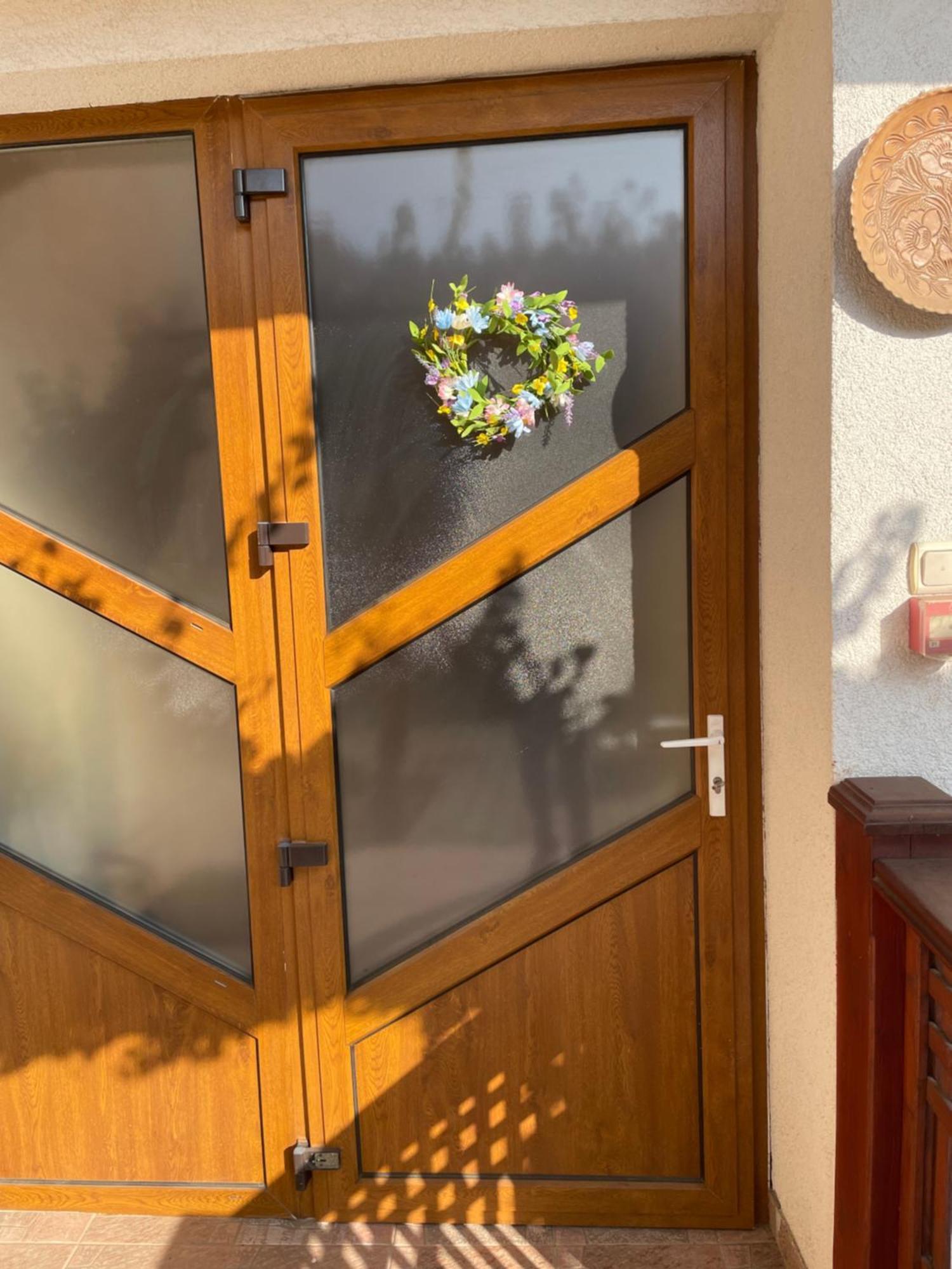 Rózsakert Apartmanház Hajduszoboszlo Exterior foto